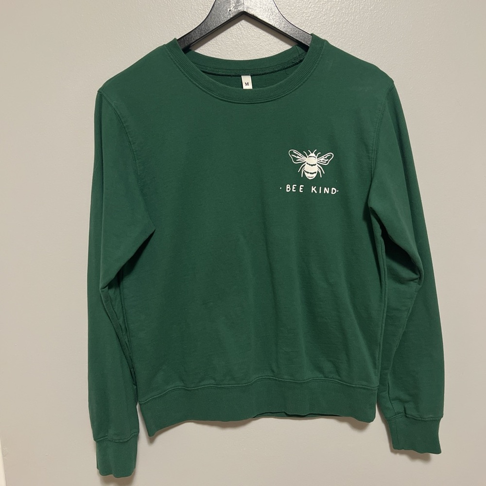 Green 'Bee Kind' Sweatshirt size M